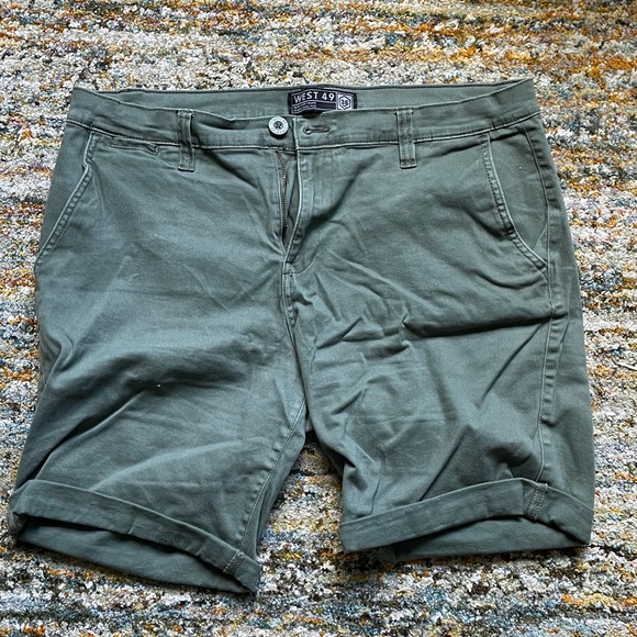 3/$30 West 49 Shorts - Picture 1 of 3